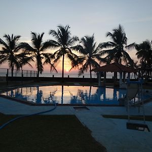 Aquarius Resort